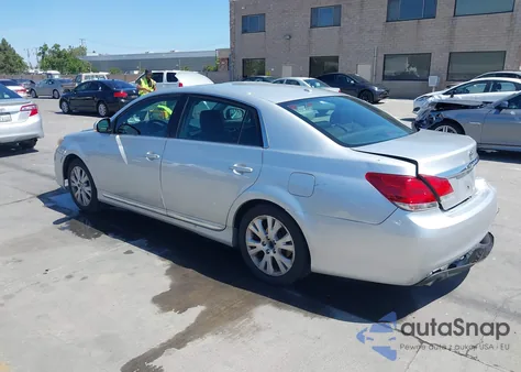 2012 Toyota Avalon z USA, uszkodzony, nr VIN 4T1BK3DB5CU448436